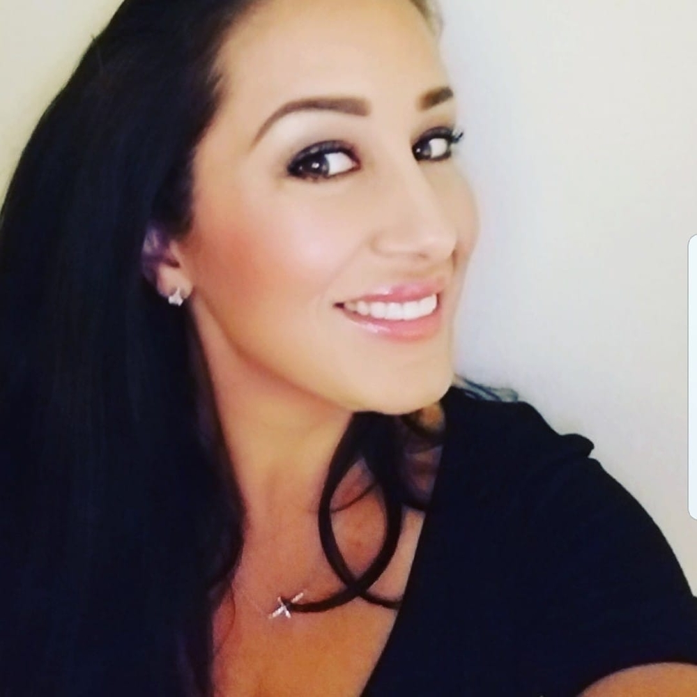 Meet your Posher, Mimi